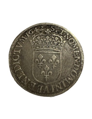 Motif classique de l’époque avec les inscriptions et le poinçon de Warin bien visibles, relief encore marqué.